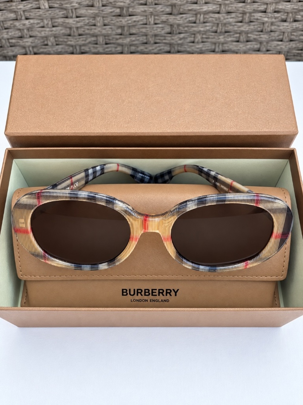 Burberry Vintage Check Plaid Oval Sunglasses w/ Case, Box & Glass Cleaner